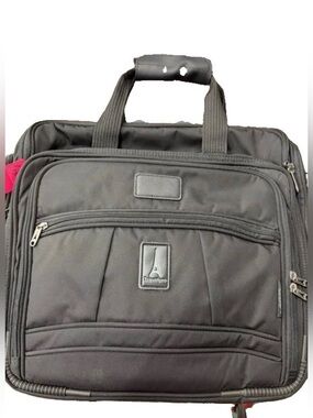 Travelpro Crew 5 Pilot Carry-On Black Rolling Bag